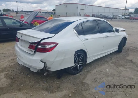 2017 Honda Accord Touring V6 z USA, uszkodzony, nr VIN 1HGCR3F98HA023673